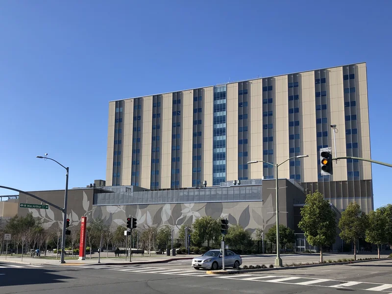 Kaiser Permanente Oakland Medical Center hospital
