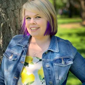 Kristen Bindel, doula