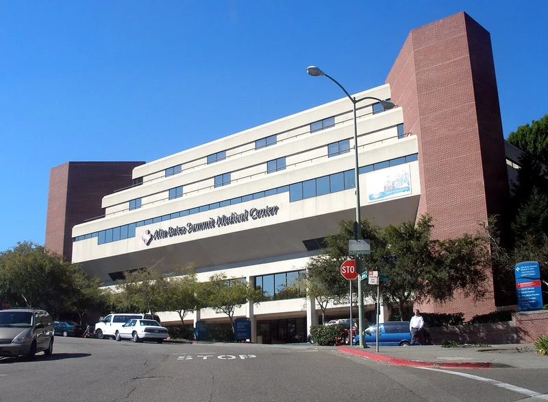 Alta Bates Summit Medical Center - Summit Campus hospital
