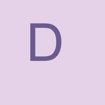 Dee Ornelas logo