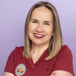 Lea Azevedo, doula