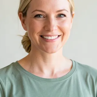 Katie Stoller logo