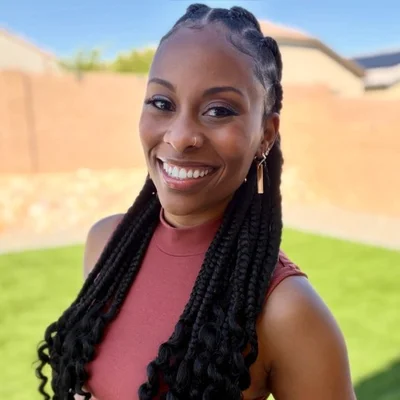 Taja Vivens, doula